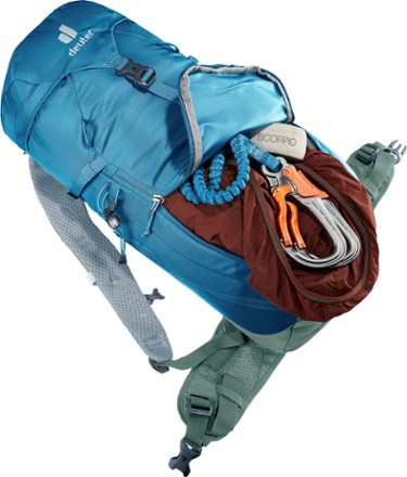 Deuter Trail 18 Pack - Men's 10