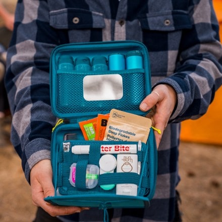 Adventure Ready Adventure Toiletry Kit 4