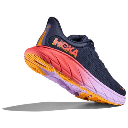 HOKA Arahi 7 Road-Running Shoes - Women's 4