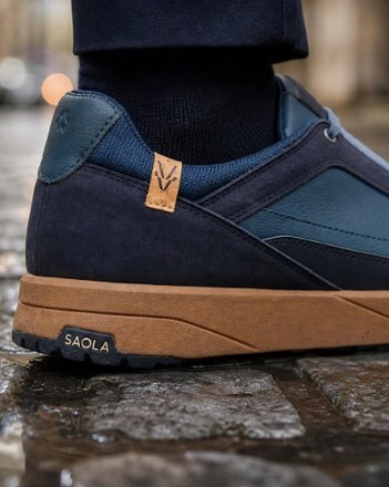 Location Image of color Navy