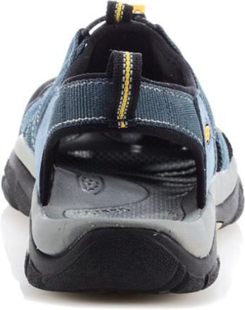 back view angle (Navy/Gray)