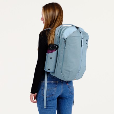 NEMO Vantage 26 L Endless Promise Daypack 10