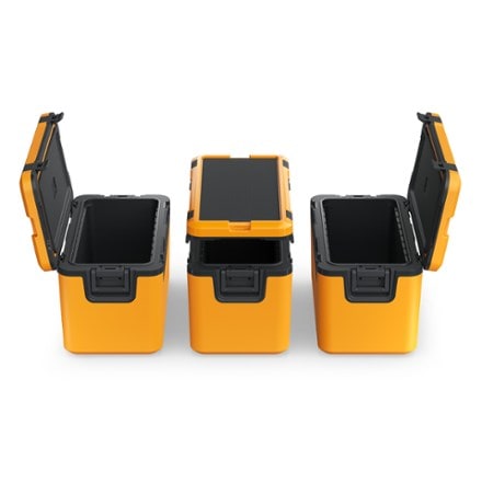 Dometic Recon 69 L Cooler 9