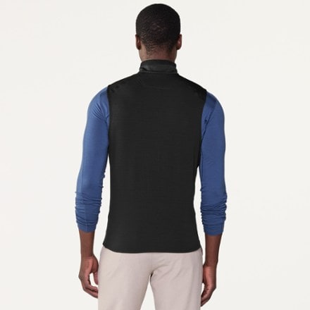 Patagonia R1 Vest - Men's 4