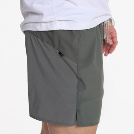 Vuori Course Run Shorts - Men's 4