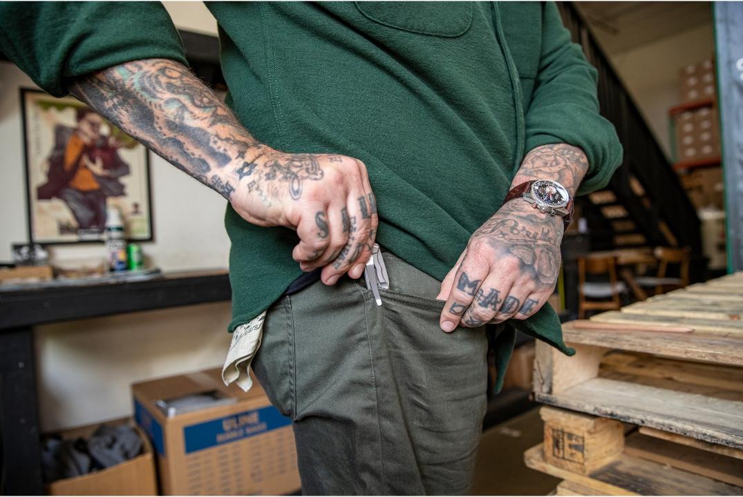 Location Image for Mini Paraframe Serrated Knife