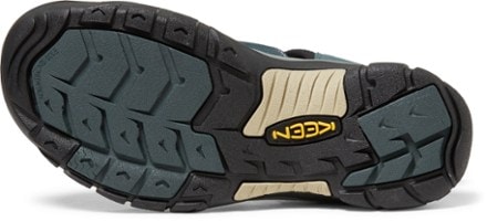 KEEN Newport H2 Sandals - Men's Sole view (Navy/Gray)