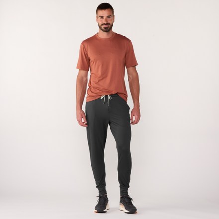 Vuori Sunday Performance Joggers - Men's 6