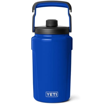 YETI Silo Half-Gallon Jug with MagDock Chug Cap - 64 fl. oz. 0