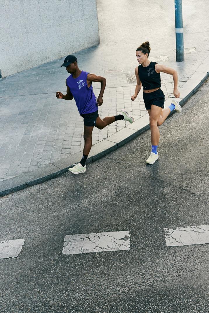 Location Image for Cloudrunner 3 Road-Running Shoes - Men's