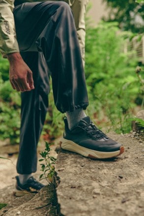 HOKA Transport 2 Shoes - Men's 10