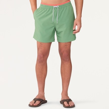 Chubbies Stretch 5.5" Lined Swim Trunks - Men's 1