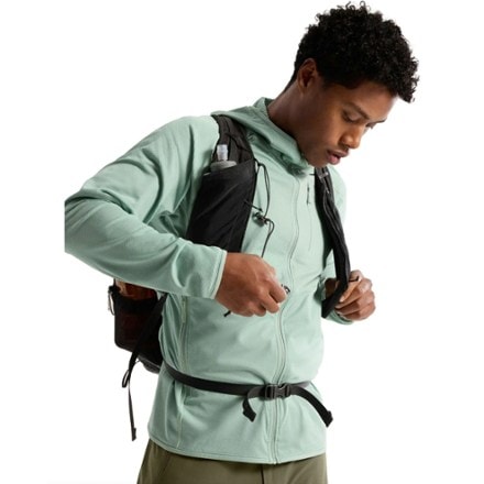Arc'teryx Delta Hoody - Men's 5