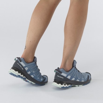 Salomon XA Pro 3D V8 Trail-Running Shoes - Women's 6