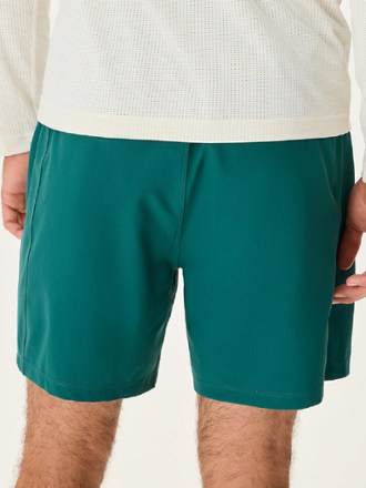 Outdoor Voices Train 6" Shorts - Men's 1