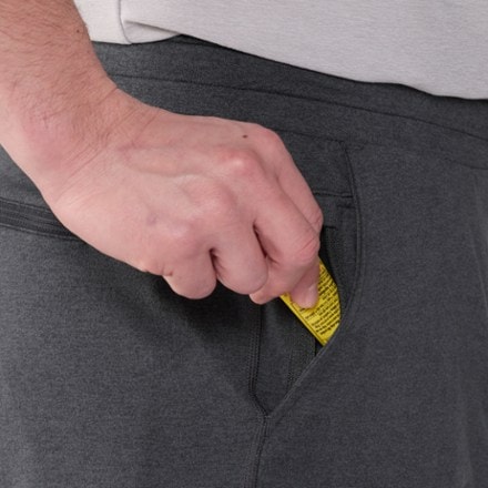 Vuori Ponto Shorts - Men's 4