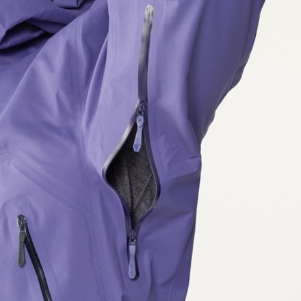 Arc'teryx Beta SL Jacket - Men's 6