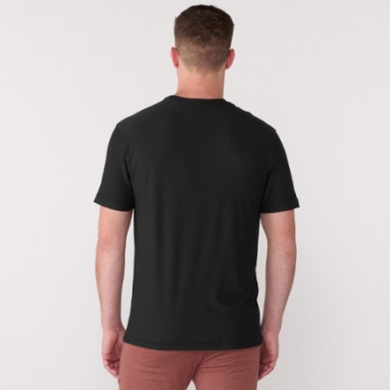 Vuori Strato Tech T-Shirt - Men's 2