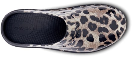 OOFOS OOCloog Clogs - Women's 5