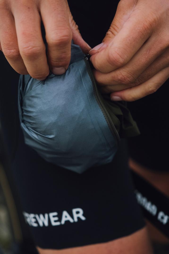 Location Image for Spinshift GORE-TEX Cycling Jacket - Men's