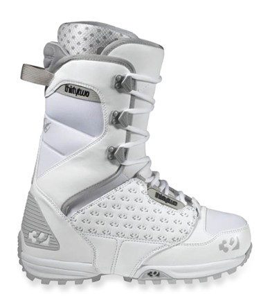 thirty two lashed boots