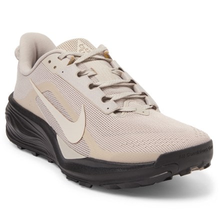 Nike ACG Pegasus Trail Trail-Running Shoes - Men's 9