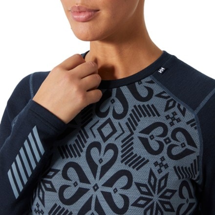 Helly Hansen LIFA Merino Midweight Graphic Base Layer Crew Top - Women's 6
