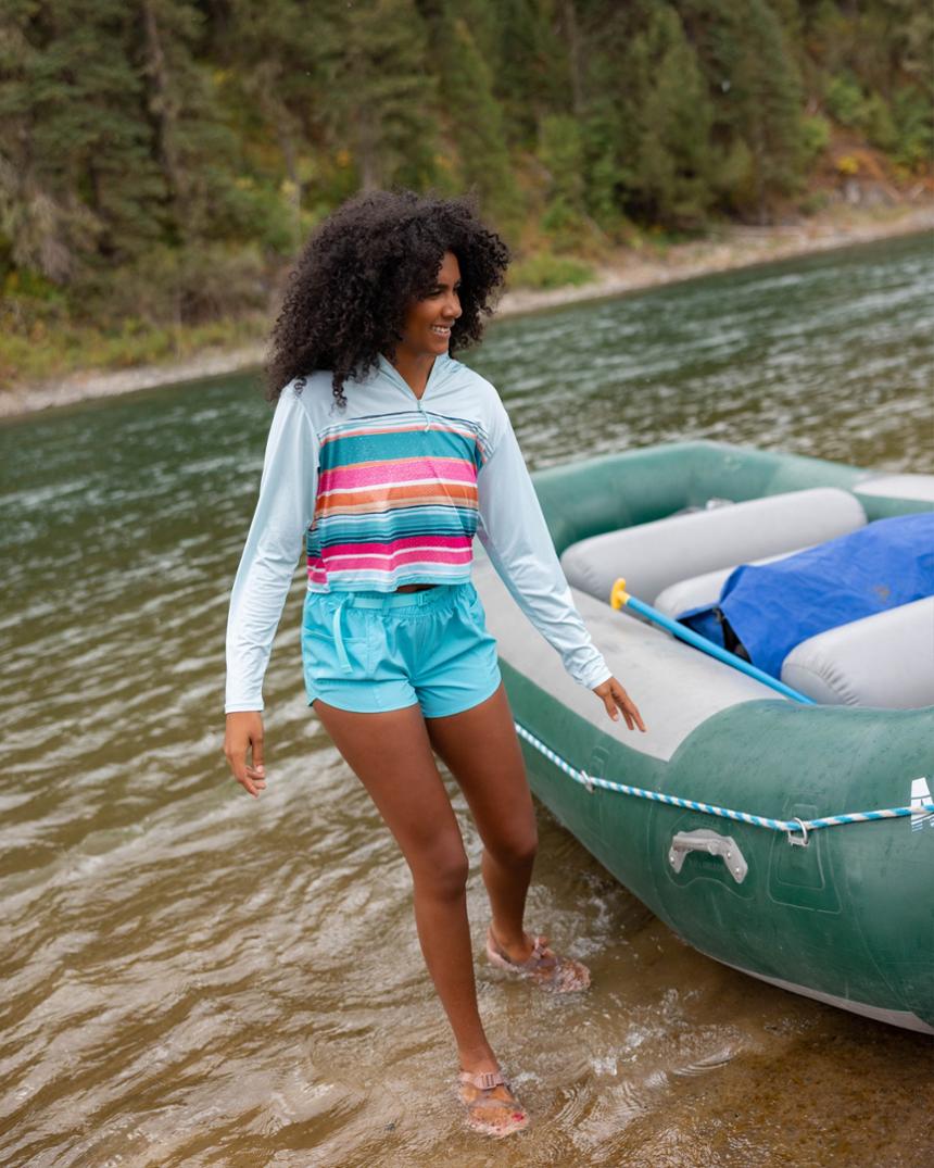 Location Image for Quarter-Zip Sunshade - Women's