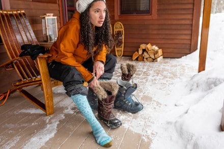 Darn Tough Traverse Ski and Snowboard Socks - Women's 2