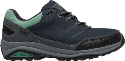 new balance women's waterproof walking shoes