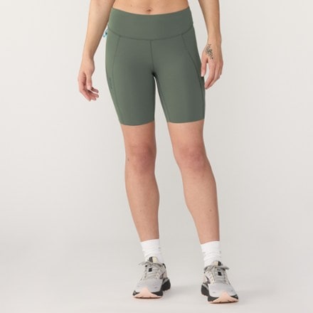 Janji Pace 7" Shorts - Women's 1