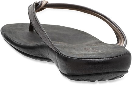 back view (Black/Neutral Gray)