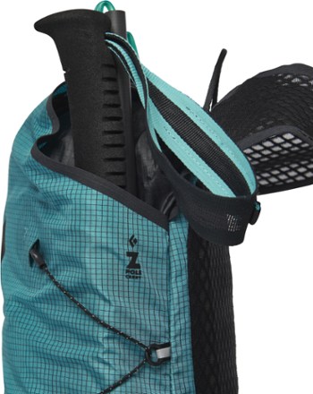 Black Diamond Distance 8 Hydration Pack - Women's 4