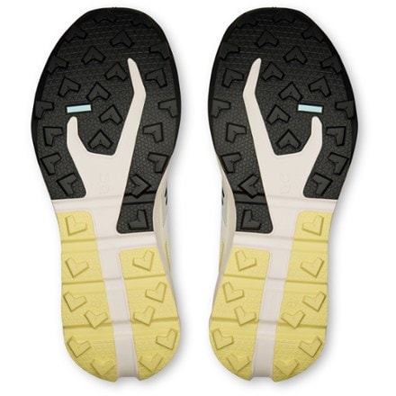 On Cloudvista 3 Trail-Running Shoes - Women's 5