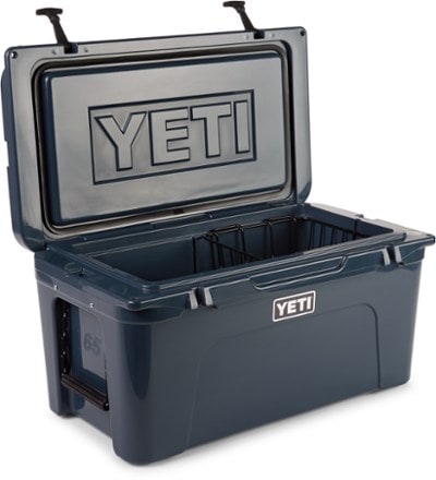 YETI Tundra 65 Cooler Open (Navy)