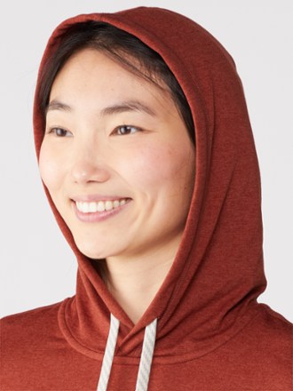 Vuori Halo Essential Hoodie - Women's 4
