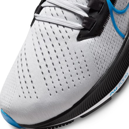 Nike Air Zoom Pegasus 38 Road-Running Shoes - Men's 6