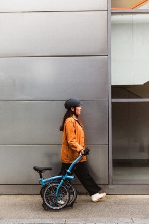 Brompton C Line 4-Speed Mid Handlebar Bike with Rack 5