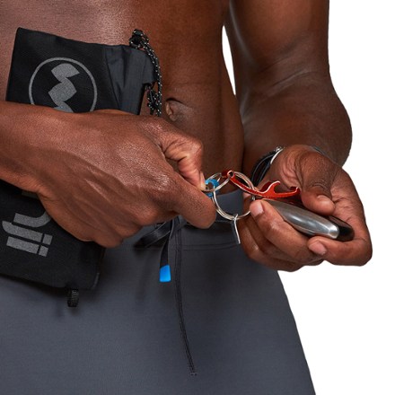 Janji Multipocket Zip Pouch 3