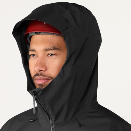 Arc'teryx Alpha SV Jacket - Men's 7