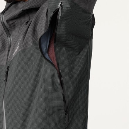 Arc'teryx Alpha Jacket - Men's 6