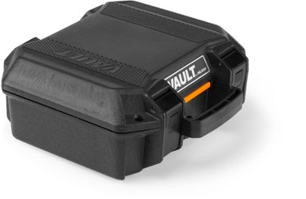 Pelican V100C Vault Case with Foam 0