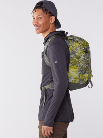 REI Co-op Flash 22 Print Pack 1
