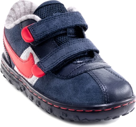 roadrunner shoes