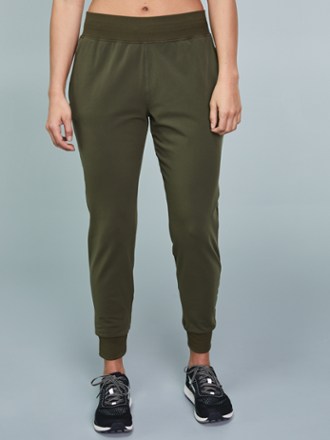 nike swift women's 27 running pants