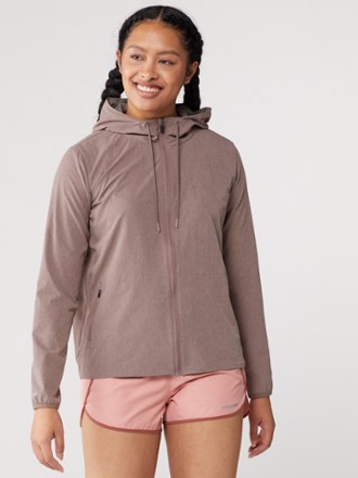 Vuori Outdoor Trainer Shell Jacket - Women's 1