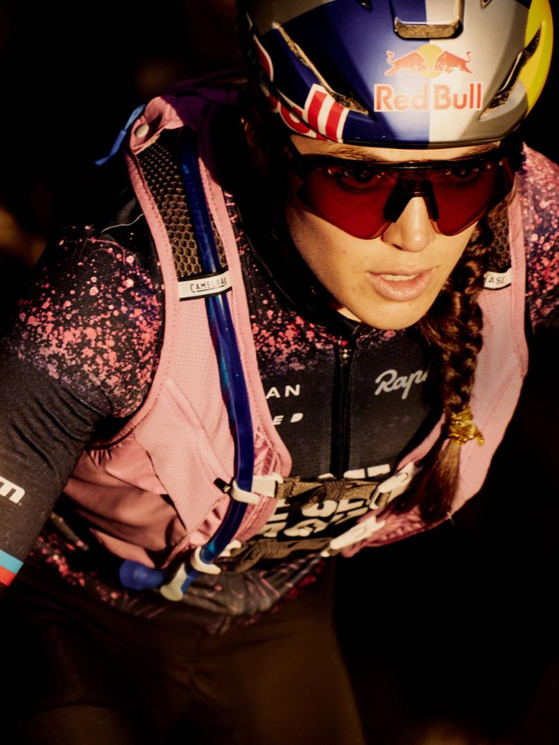 Location Image for Chase Race 4 Hydration Vest - Women's