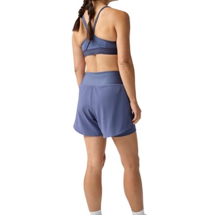 Brooks 2-in-1 Chaser 5" Shorts 2.0 - Women's 1