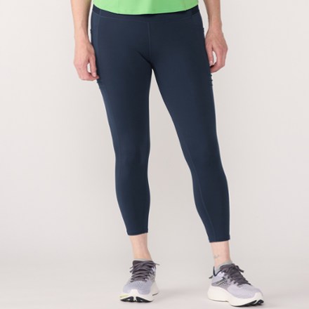 Oiselle Pocket Jogger 3/4 Tights - Women's 1