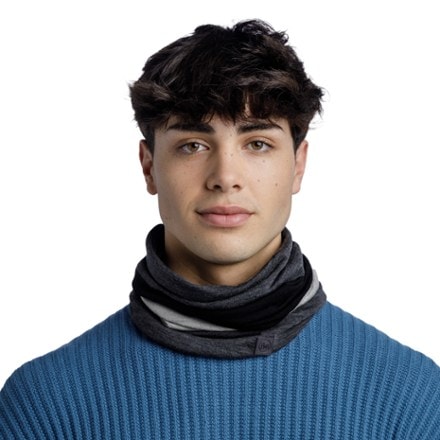 Buff Merino Move Multifunctional Neckwear 2